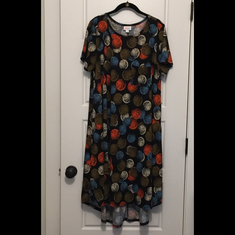 Lularoe Carly XL Black with blue brown red/orange
